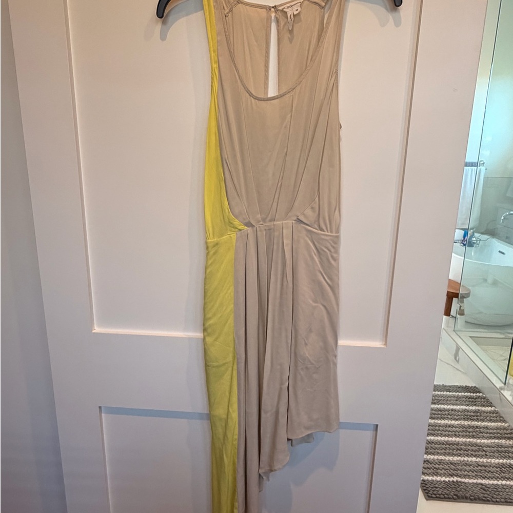 BCBG Asymmetrical Beige and Yellow Sleeveless Dress with pockets! Size XS